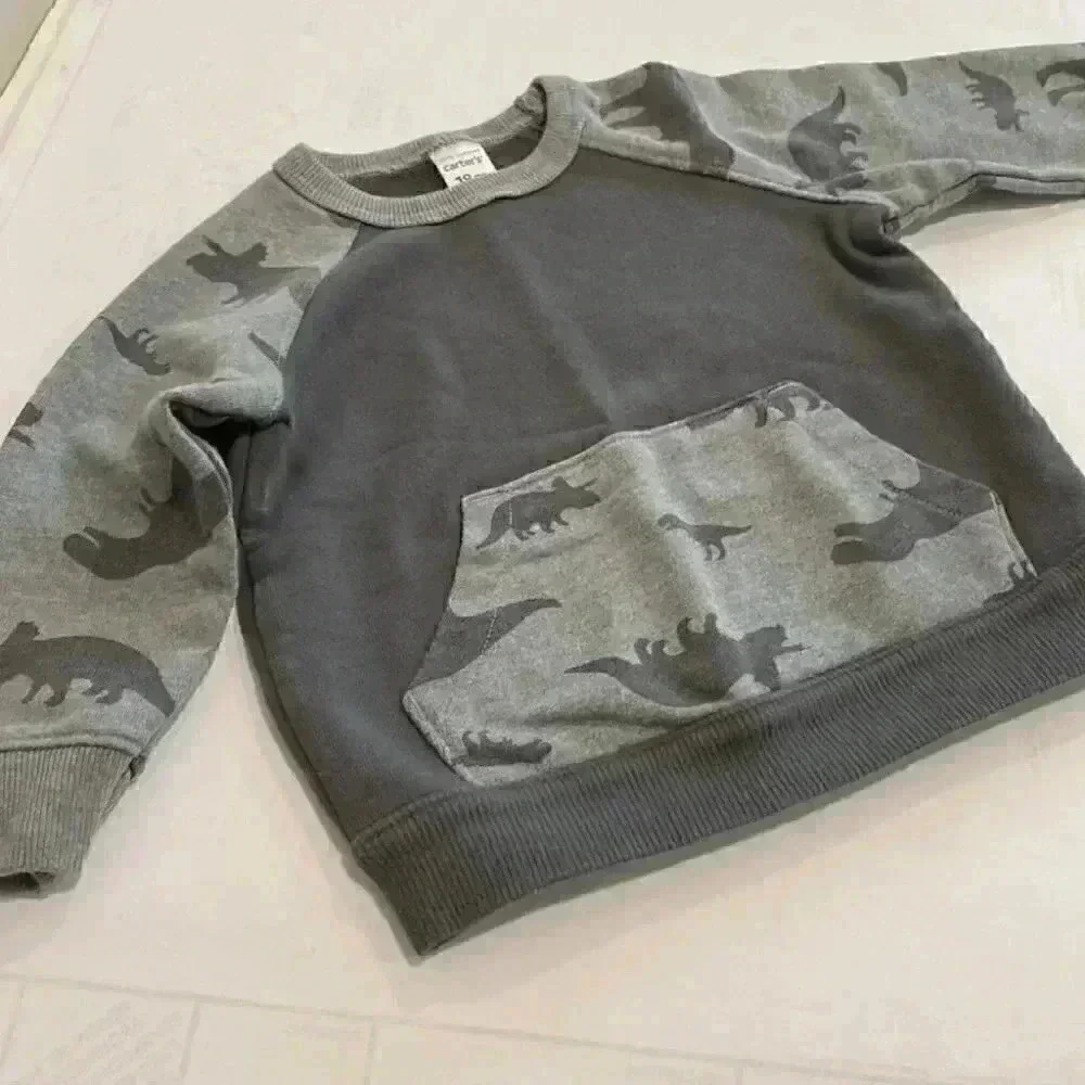 Carter’s sweatshirt